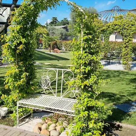 Suite Appartment OL Appartement Castelnuovo del Garda